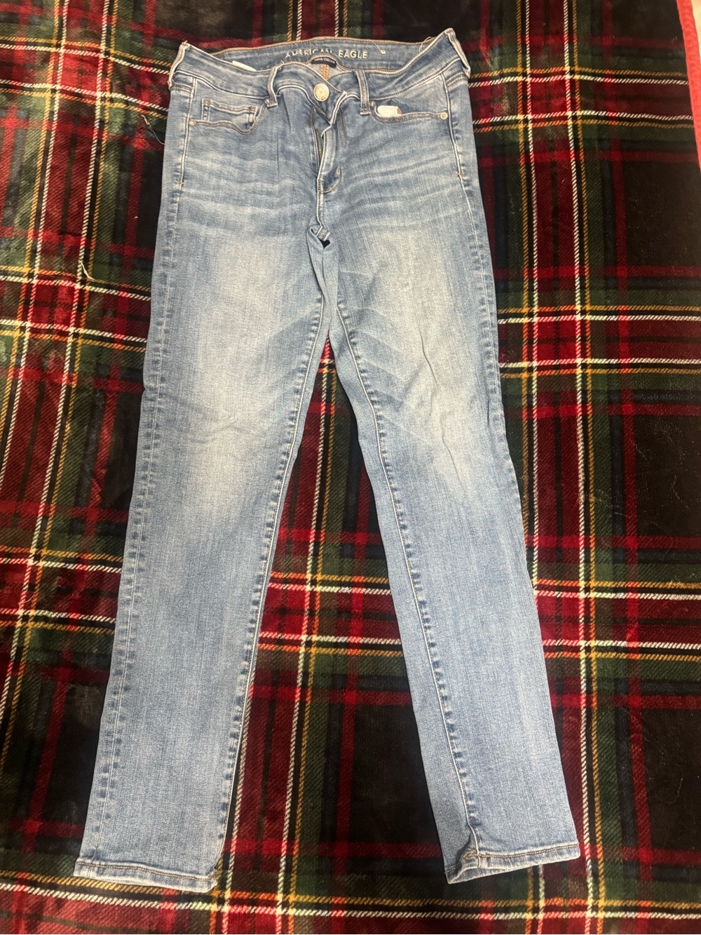 American Eagle Outfitters Women’s Mid-Rise Skinny Jeans - 3 pair size 10 - Picture 5 of 10